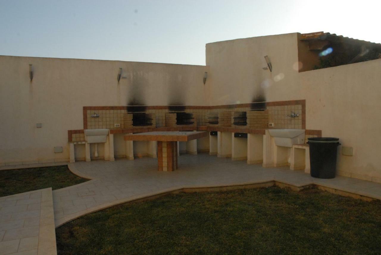 Oasi Tortuga Residence Piscina E Barbecue H24 Mazara del Vallo Exteriör bild